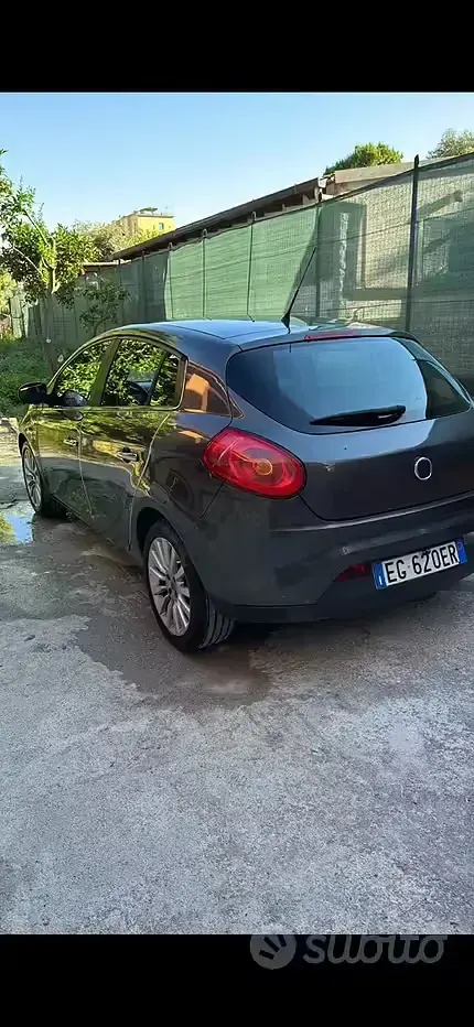 Usata Fiat Bravo Emotion 120 CV (88 kW) 2010 Grigio Utilitaria