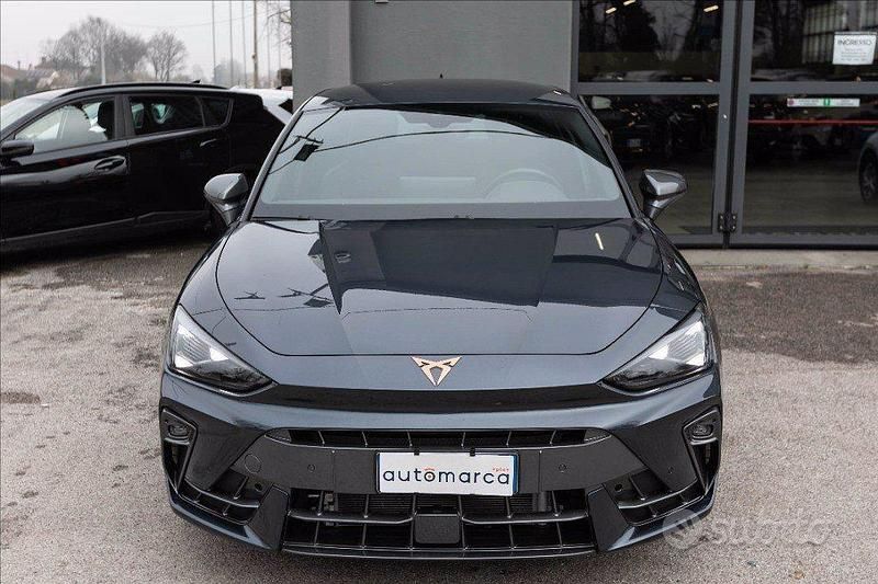 Usata Cupra Leon 150 CV (110 kW) 2025 Grigio Berlina