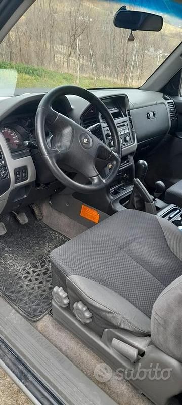 Usata Mitsubishi Pajero 160 CV (117 kW) 2002 SUV