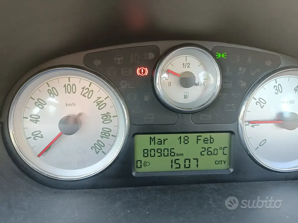 Usata Lancia Ypsilon 80 CV (58 kW) 2009 Bianco Utilitaria