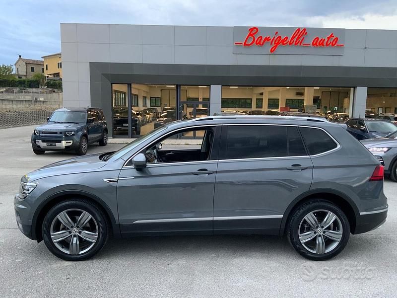Usata VW Tiguan Allspace Advance 150 CV (110 kW) 2018 Grigio SUV