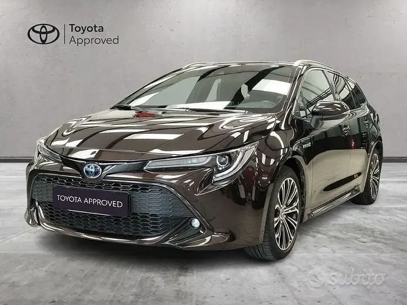 Usata Toyota Corolla Style 184 CV (135 kW) 2020 Marrone Station wagon