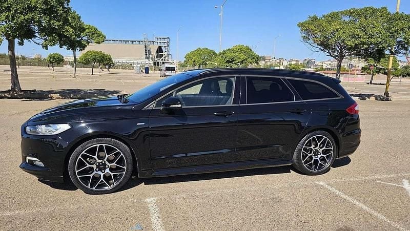 Usata Ford Mondeo ST-Line 150 CV (110 kW) 2018 Nero Station wagon