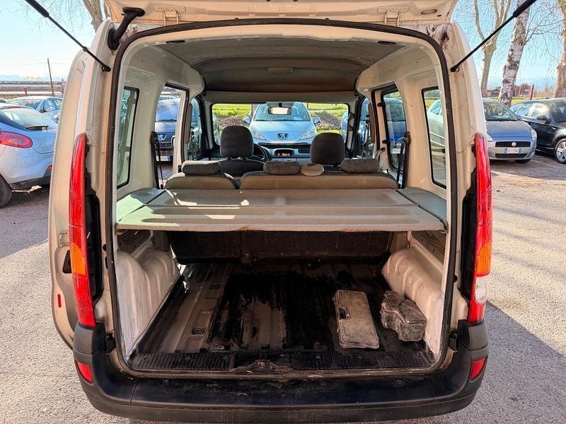 Usata Renault Kangoo 74 CV (54 kW) 2007 Bianco Monovolume