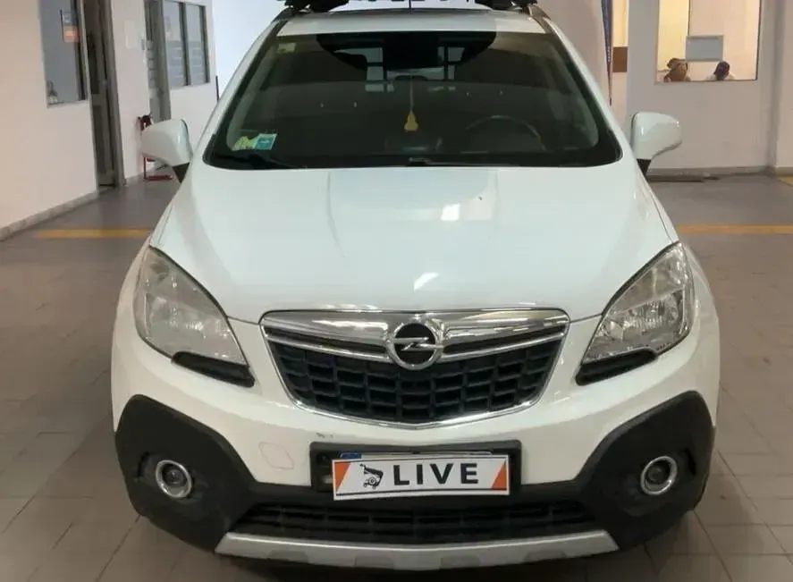 Usata Opel Mokka 116 CV (85 kW) 2014 Bianco SUV