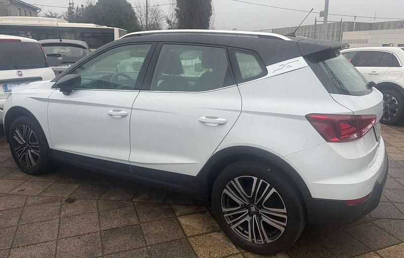 Usata Seat Arona Black Edition 95 CV (69 kW) 2019 Bianco SUV
