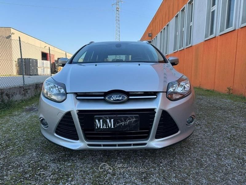 Usata Ford Focus Business Edition 116 CV (85 kW) 2011 Argento Station wagon