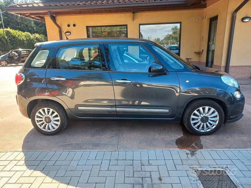 Usata Fiat 500L Lounge 85 CV (62 kW) 2014 Grigio Monovolume
