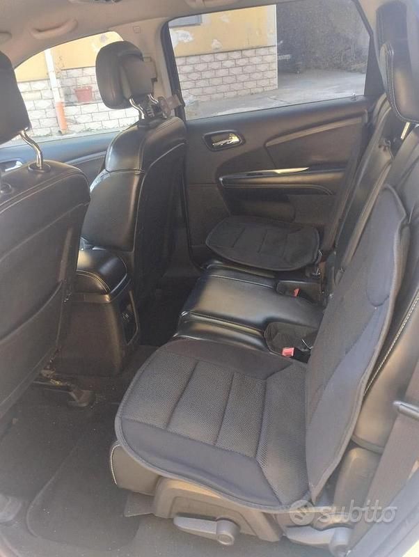 Usata Fiat Freemont 140 CV (102 kW) 2012 Bianco SUV