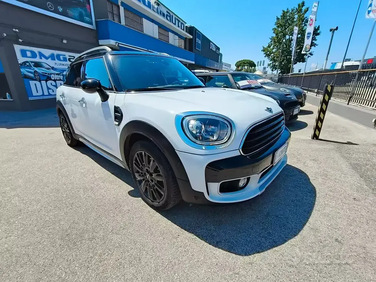 Usata Mini Cooper D Countryman 150 CV (110 kW) 2017 Bianco SUV