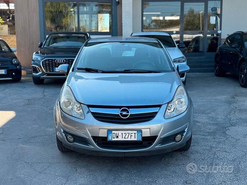 Occasion Opel Corsa Enjoy 80 ch (58 kW) 2009 Gris Citadine