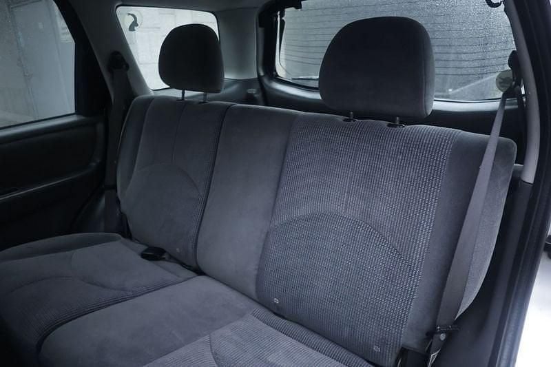 Usata Mazda Tribute 124 CV (91 kW) 2003 Argento SUV