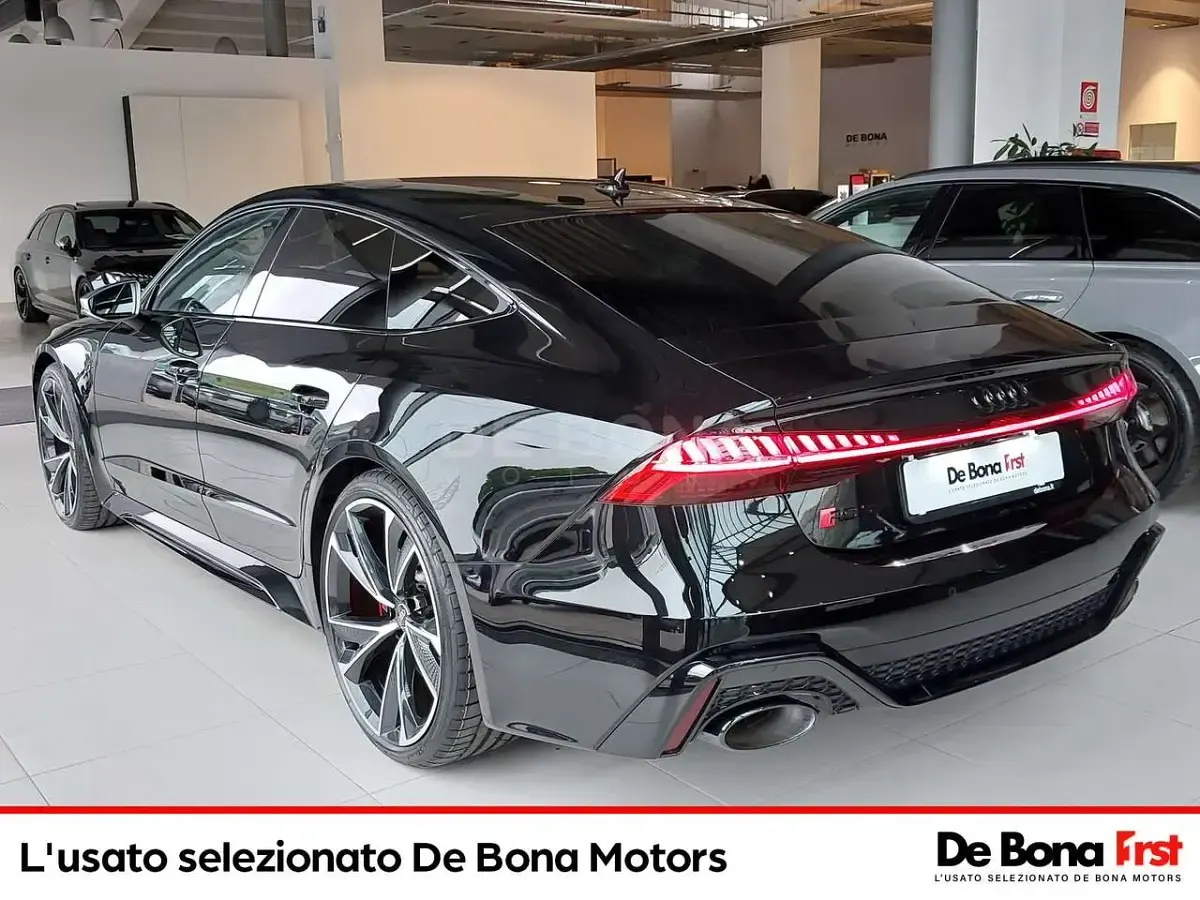 Usata Audi RS7 Sportback 600 CV (441 kW) 2023 Nero mythos Utilitaria