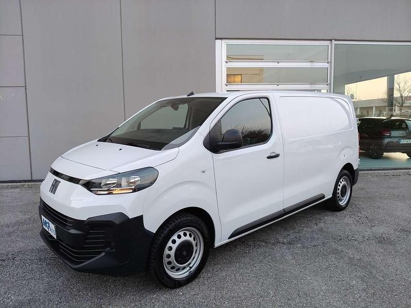 Usata Fiat Scudo 145 CV (106 kW) 2024 Bianco Furgone