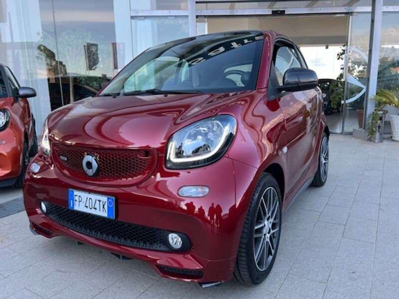 Usato 2018 Smart ForTwo Coupé 0.9 Benzin