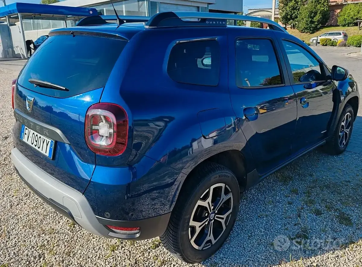 Usata Dacia Duster Prestige 109 CV (80 kW) 2019 Blu SUV