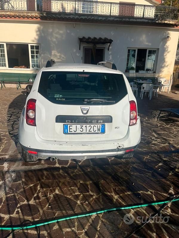 Occasion Dacia Duster 110 ch (80 kW) 2011 Blanc Berline