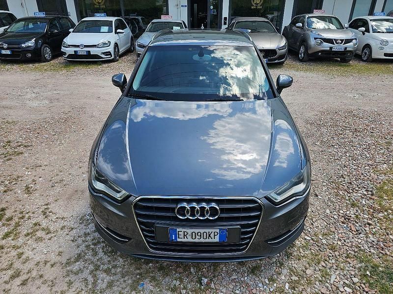 Usata Audi A3 Attraction 150 CV (110 kW) 2013 Bianco Utilitaria