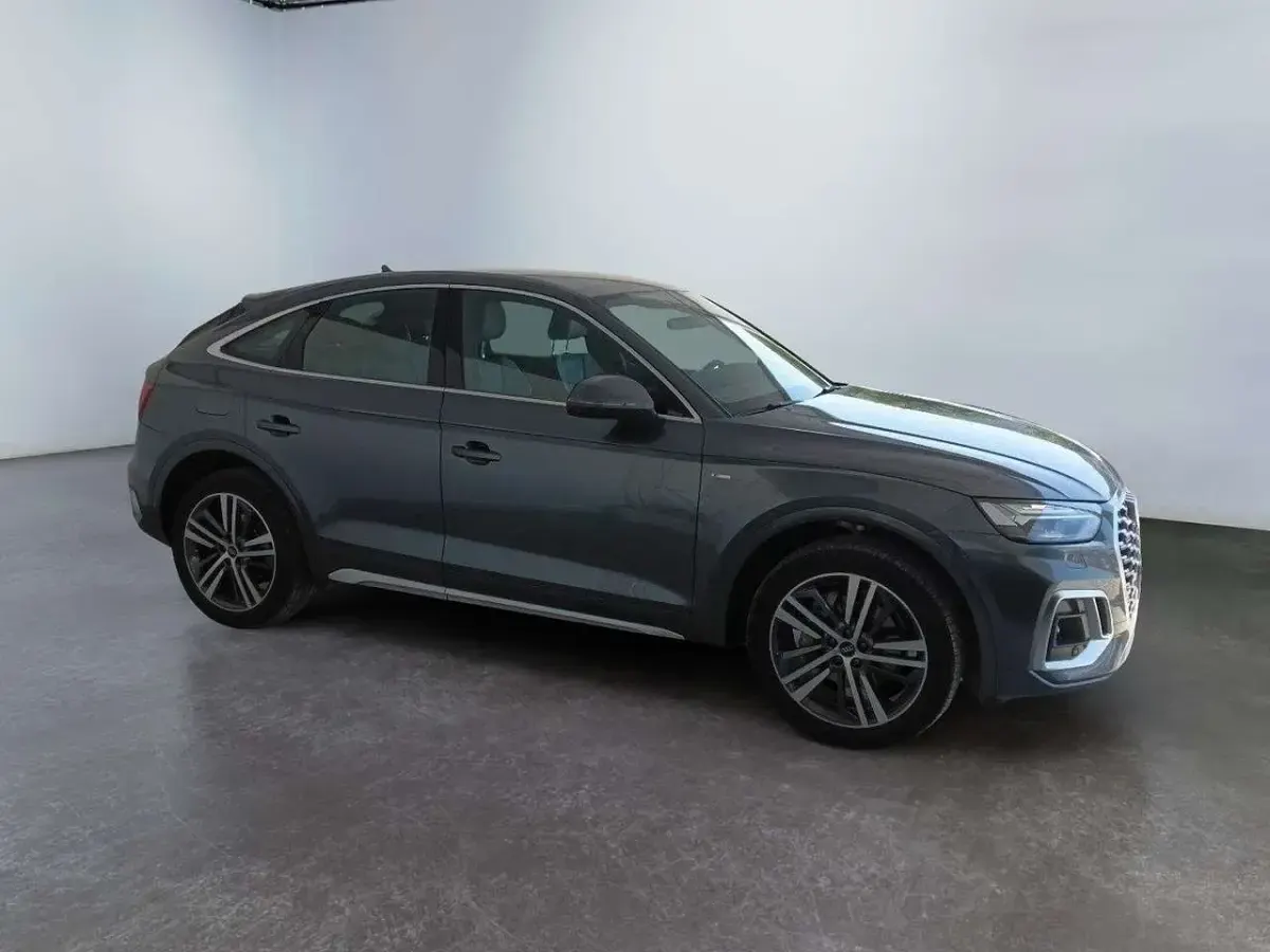 Usata Audi Q5 S-line plus 204 CV (150 kW) 2023 Grigio SUV