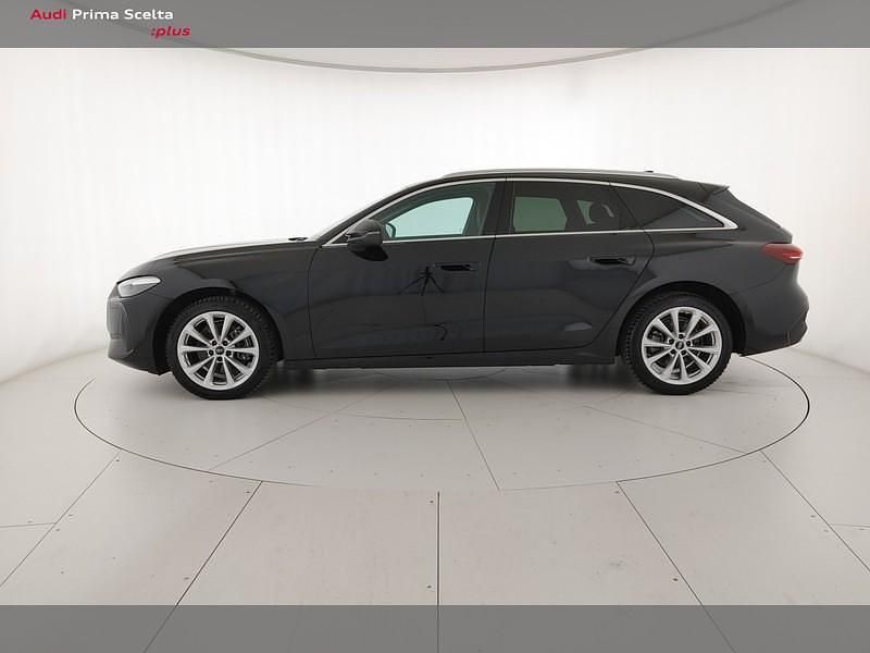 Usata Audi A5 Business 150 CV (110 kW) 2025 Nero mito metallizzato Station wagon