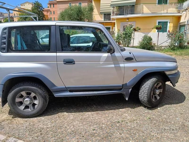 Usata Ssangyong (KGM) Korando 1998 Grigio SUV