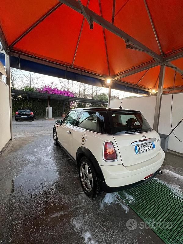 Usata Mini Cooper D 112 CV (82 kW) 2007 Utilitaria