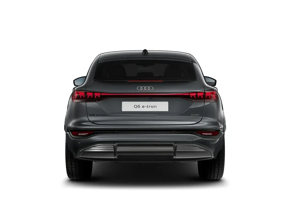 Nuova Audi Q6 Sportback e-tron S-Line 350 kW (476 CV) 2026 Grigio daytona perlato SUV