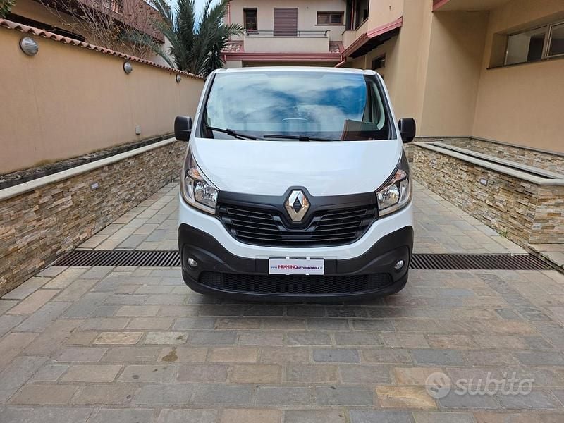 Usata Renault Trafic 121 CV (88 kW) 2018 Bianco Monovolume