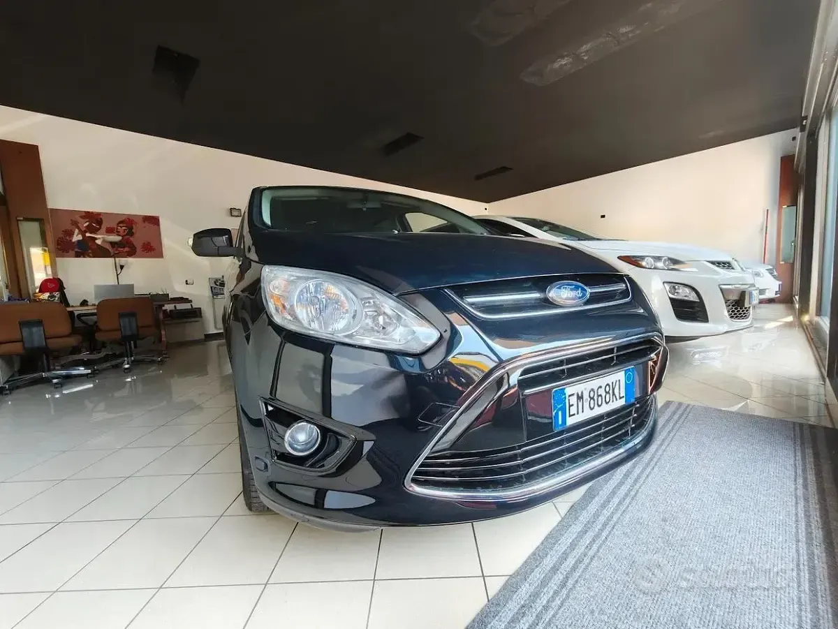 Usata Ford C-MAX Titanium 120 CV (88 kW) 2012 Nero Monovolume