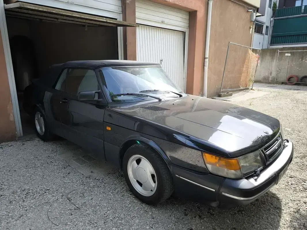 Usata Saab 900 Cabriolet 141 CV (103 kW) 1992 Cabrio