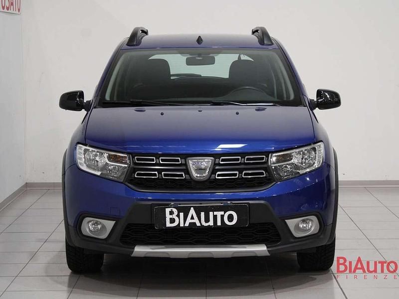 Usata Dacia Sandero Stepway 95 CV (69 kW) 2020 Blu/azzurro Utilitaria