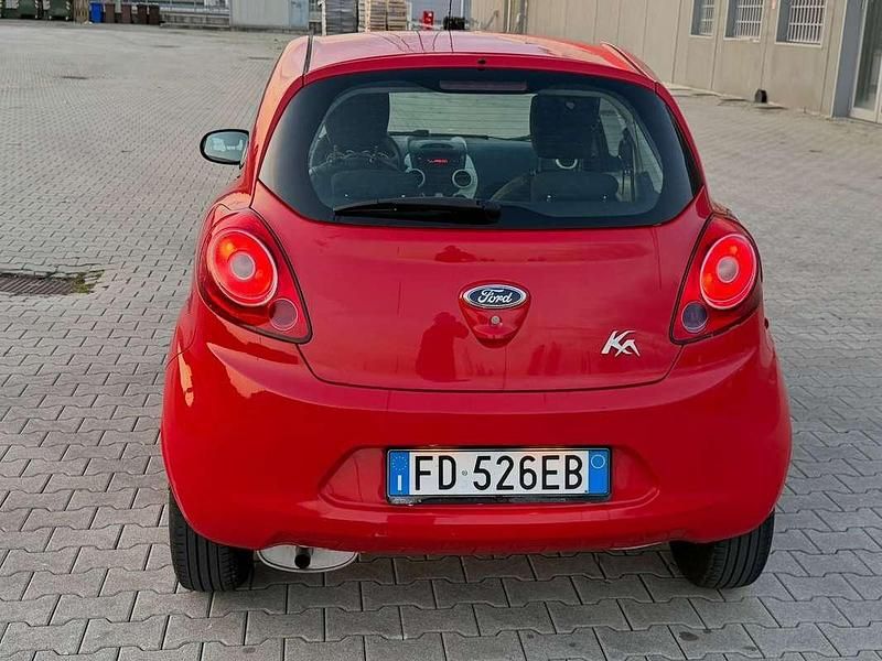 Usata Ford Ka 69 CV (50 kW) 2016 Berlina