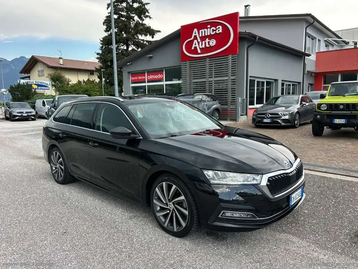 Usata Skoda Octavia 150 CV (110 kW) 2023 Nero Station wagon
