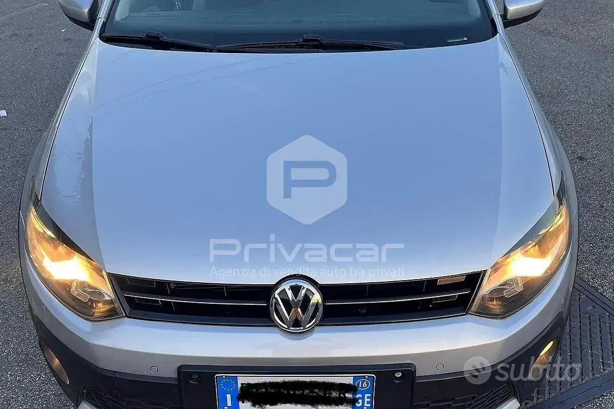 Usata VW Polo Cross 90 CV (66 kW) 2016 Grigio Utilitaria