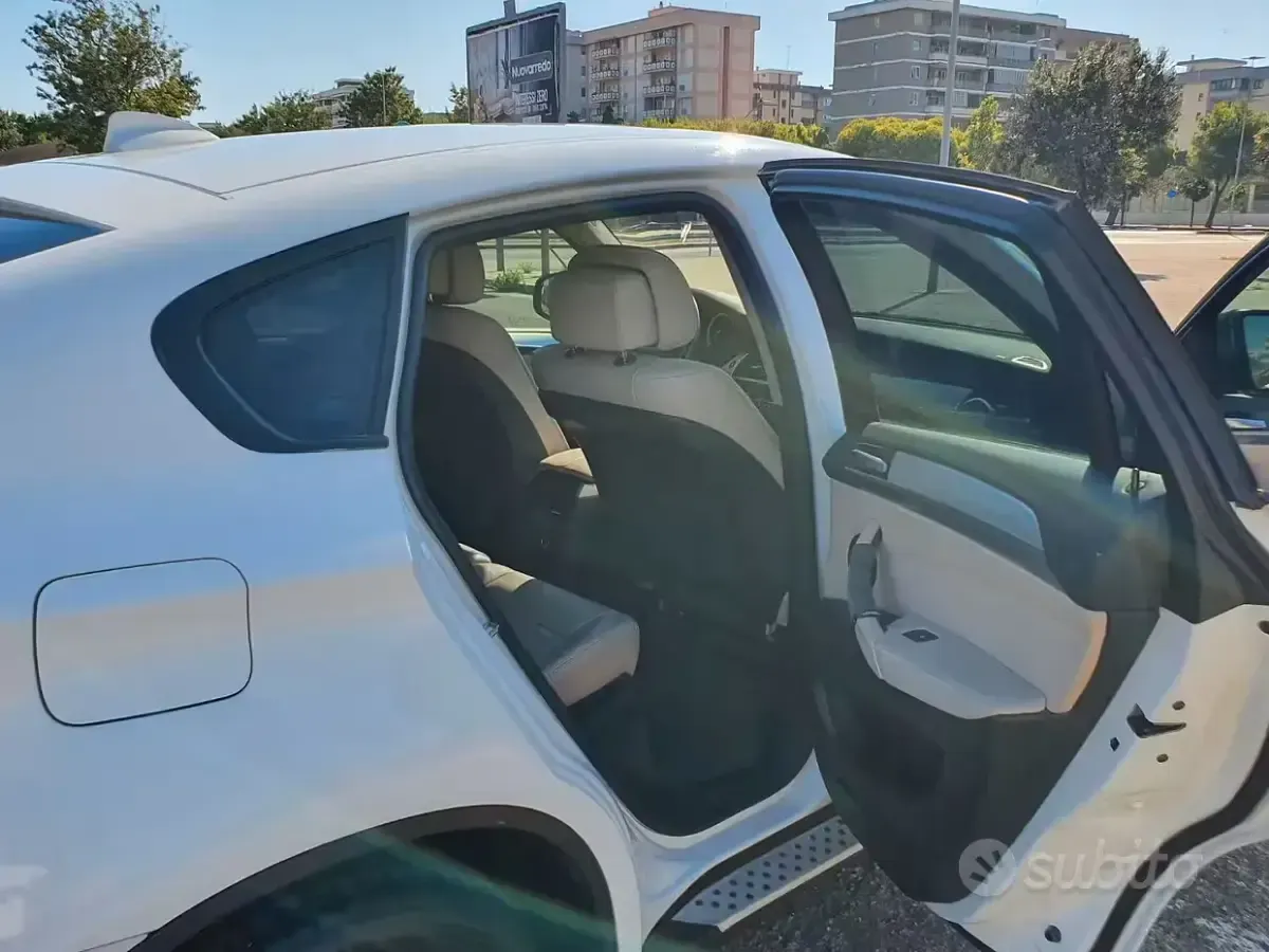 Usata BMW X6 Efficient Dynamics 245 CV (180 kW) 2010 Bianco SUV