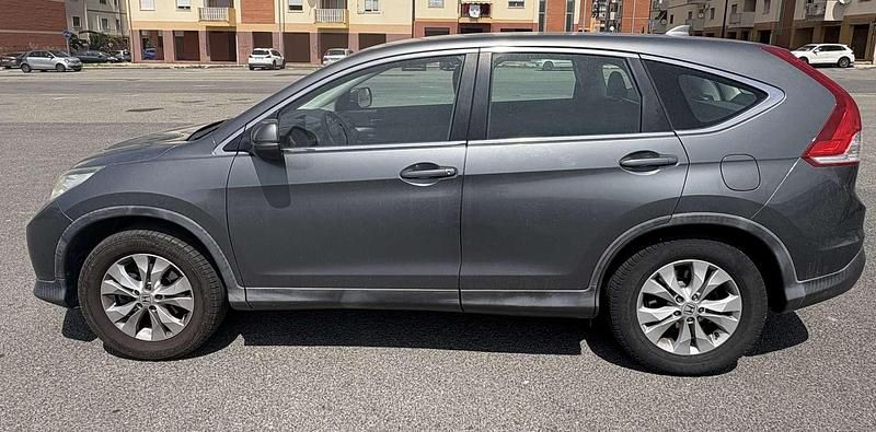 Usata 2013 Honda CR-V Elegance SUV | 10.000 € (Buon prezzo) - Immagine 1/4