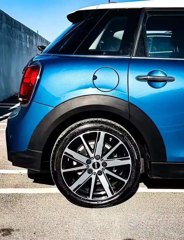 Usata Mini Cooper 136 CV (100 kW) 2021 Bluazzurro Utilitaria