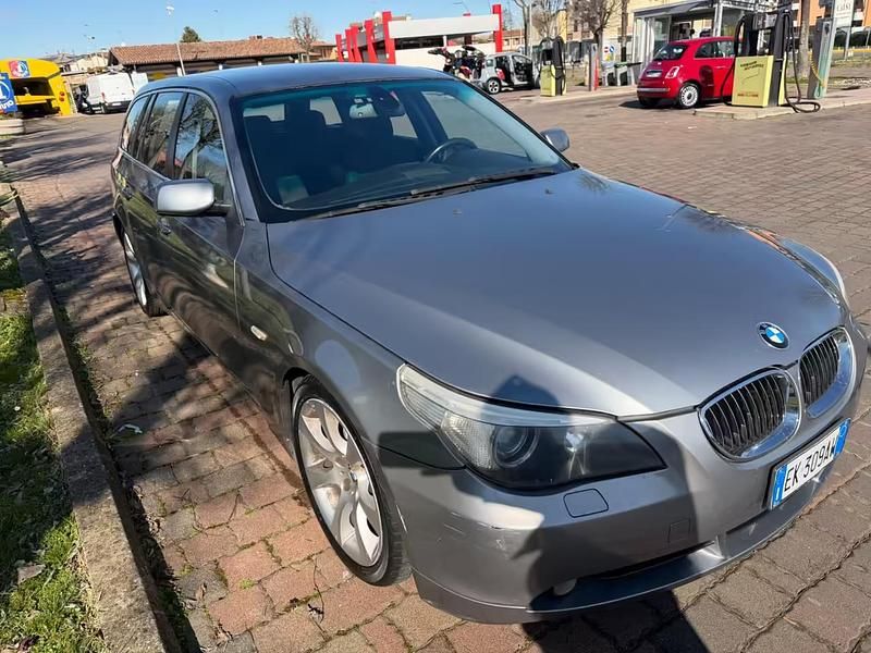 Usata BMW 530 217 CV (159 kW) 2005 Grigio Berlina