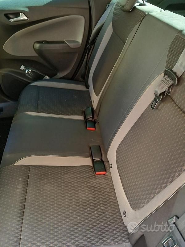 Usata Opel Crossland 2017 Grigio SUV