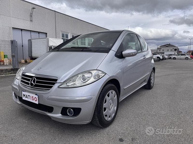 Usata Mercedes A150 Avantgarde 129 CV (94 kW) 2005 Grigio Coupé