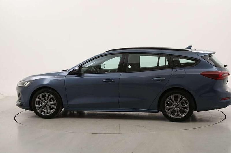 Usata Ford Focus ST-Line 125 CV (91 kW) 2023 Blu Station wagon