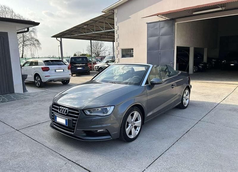 Usata Audi A3 Cabriolet Sport 150 CV (110 kW) 2015 Grigio Cabrio
