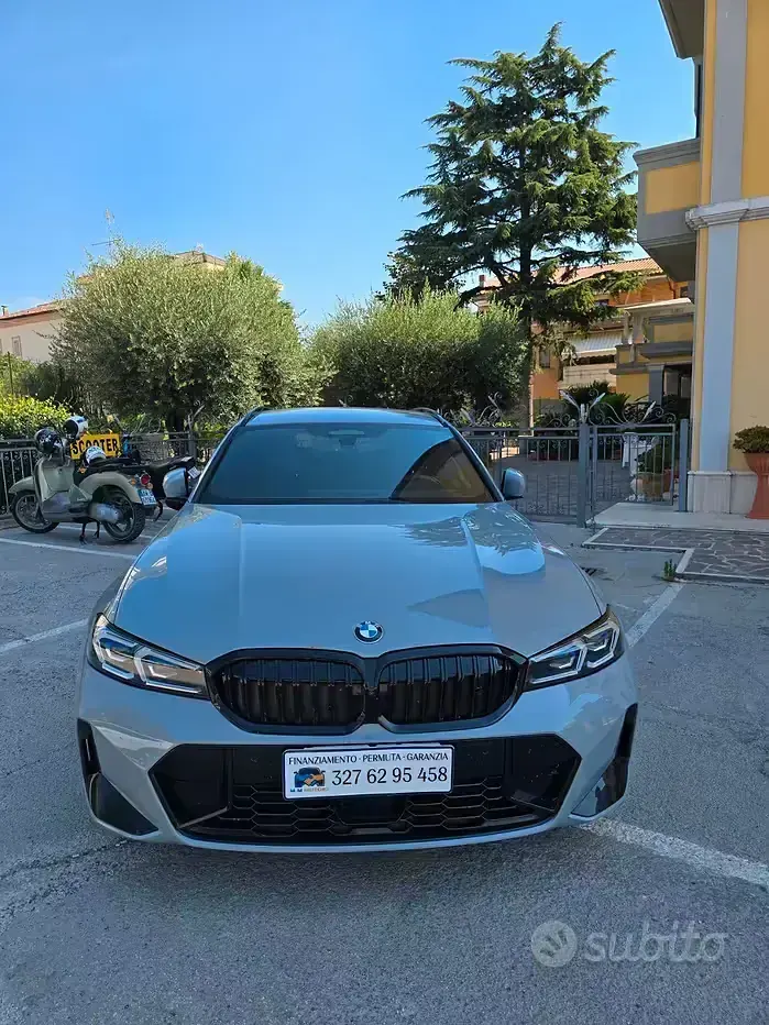 Usata BMW 320 M Sport 190 CV (139 kW) 2024 Grigio Station wagon