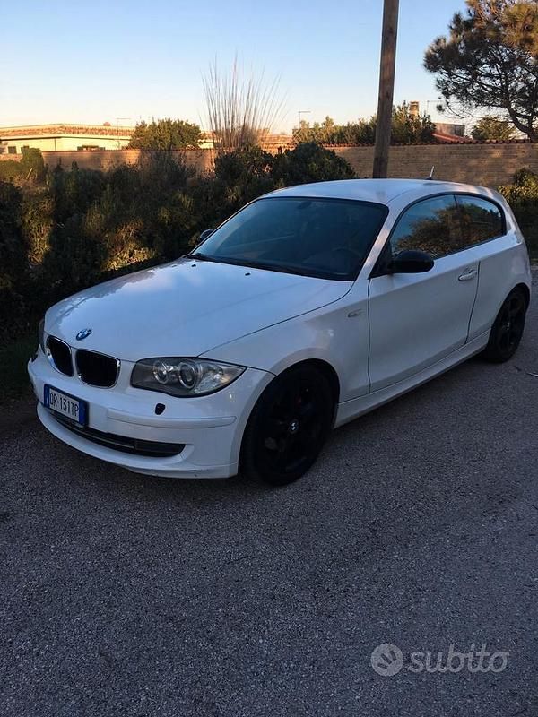 Usata BMW 118 Coupé 143 CV (105 kW) 2008 Bianco Coupé