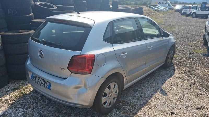 Usata VW Polo Comfortline 90 CV (66 kW) 2009 Grigio Berlina