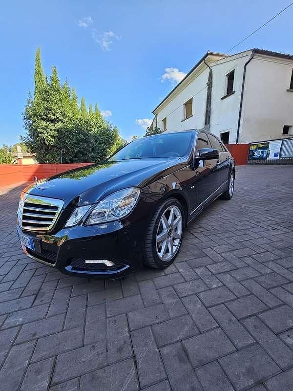 Usata Mercedes E250 204 CV (150 kW) 2009 Berlina