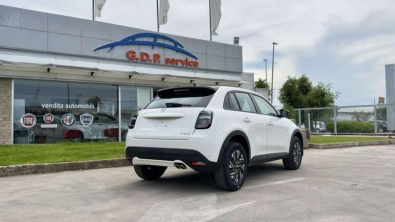 Nuova Fiat 600 136 CV (100 kW) 2026 Bianco SUV