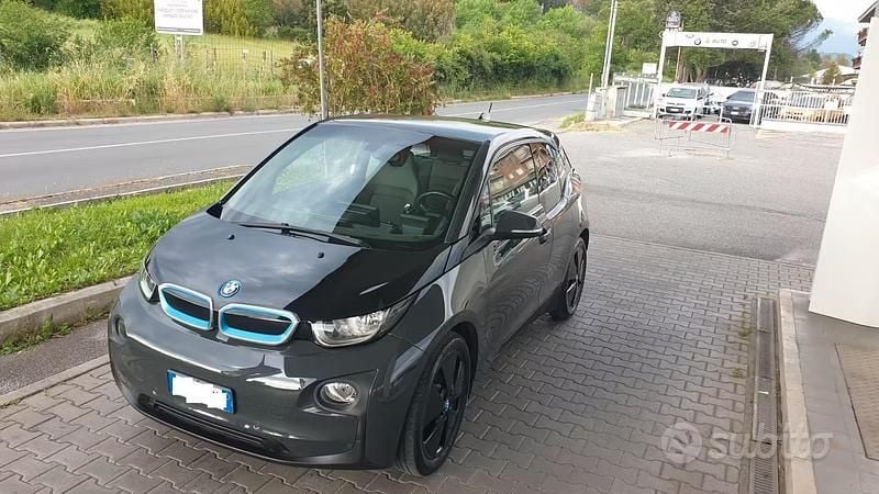 Usata BMW i3 75 kW (102 CV) 2014 Grigio Utilitaria