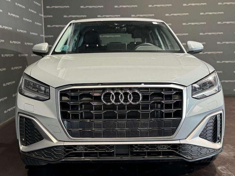 Usata Audi Q2 S-Line 116 CV (85 kW) 2025 Grigio cronos SUV