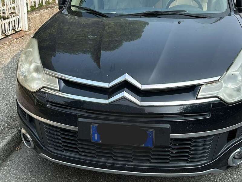 Usata 2011 Citroën C-Crosser Exclusive SUV | 4900 € (Super prezzo) - Immagine 1/4
